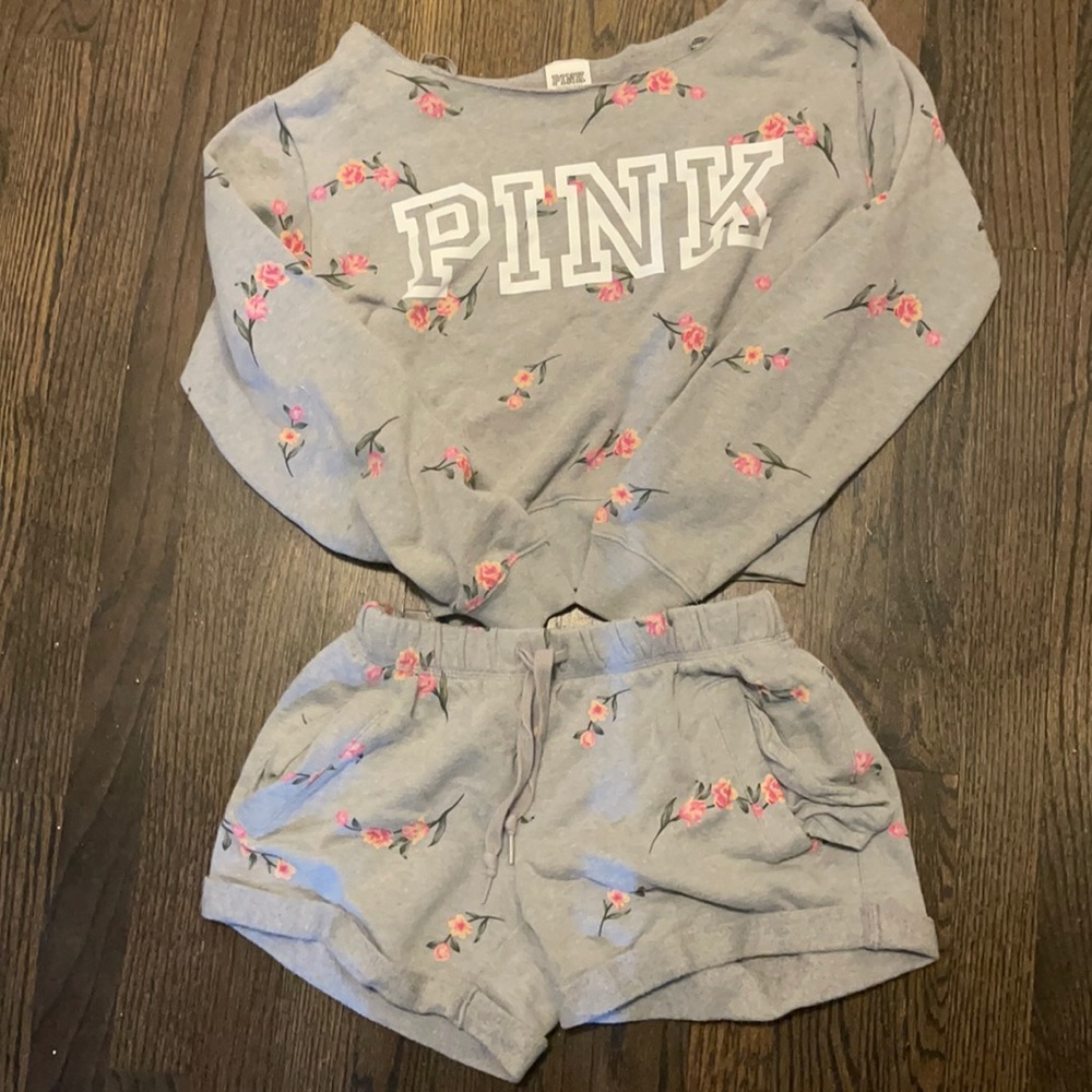PINK outfit